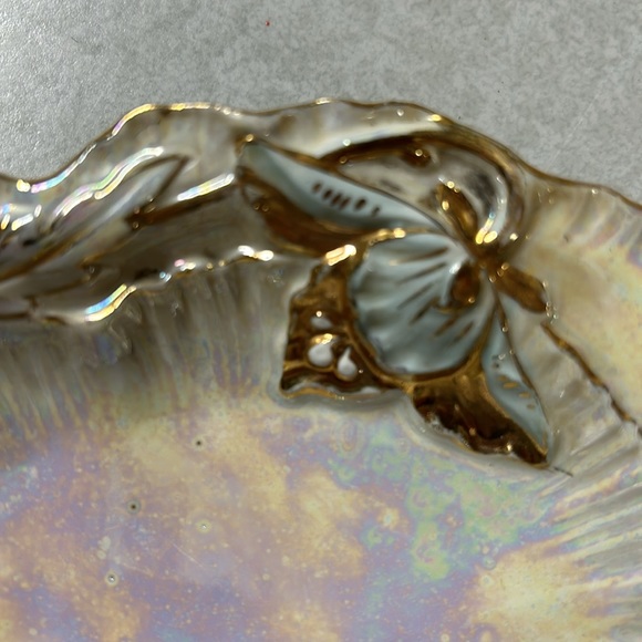 Vintage Mother of Pearl and Gold Dish - Picture 9 of 11
